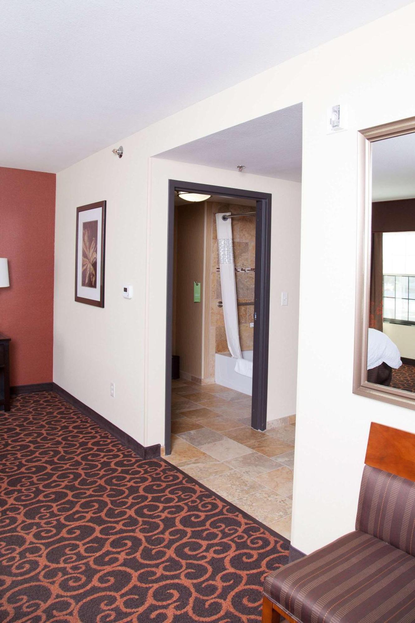Hampton Inn & Suites Dickinson Nd Exterior foto
